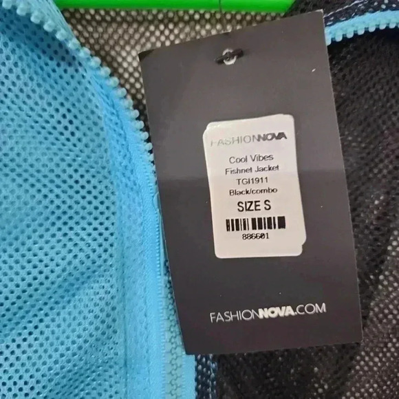 Nwt! Fashion Nova Cool Vibes Fishnet Jacket. Size small - Picture 4 of 6